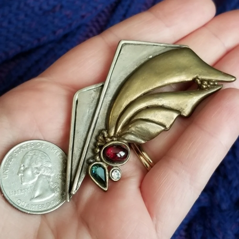 Vintage brooch brutalist stylized wing gold sterling silver pin 925 futuristic